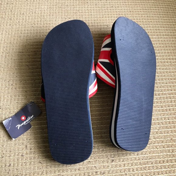 Propeller Pool Shoe - Picture 8 of 8